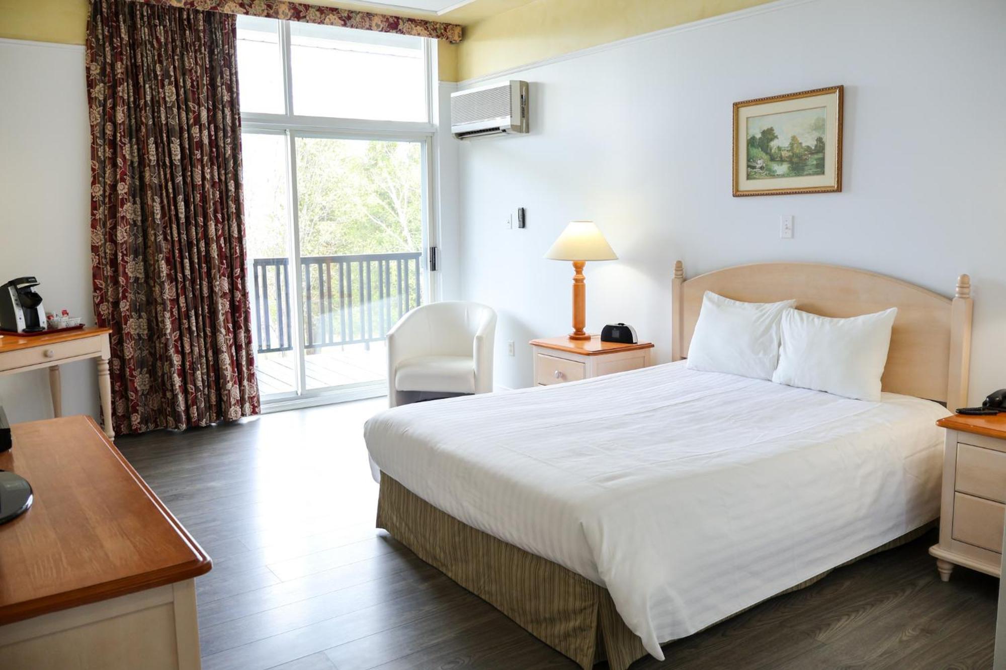 Hotel Au Petit Berger La Malbaie Εξωτερικό φωτογραφία